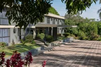 Canzi Cataratas Hotel Hotel a 