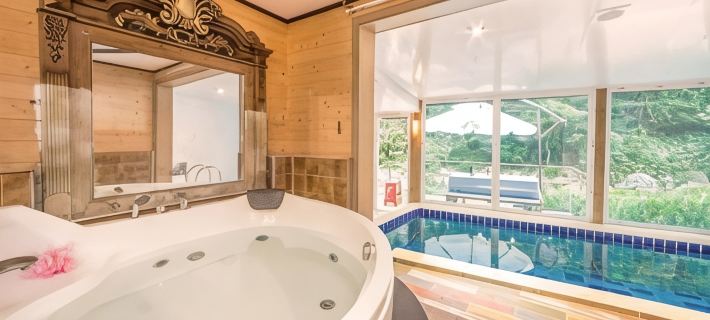 Gapyeong Pool Villa Palace Hotels in Gapyeong-gun