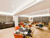Downtown Hotel Apartments Hotels near Abdali