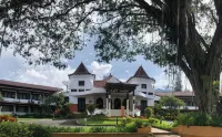 ÉL Hotel Kartika Wijaya Batu