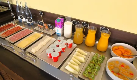 Hotel Ele Puente Romano de Salamanca Отели в г. Кампо де Саламанка