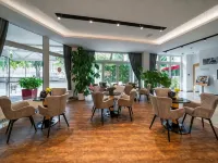 Andante Hotel Dresden Hotels near Lockwitztal Bridge