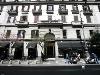 Napoli Suite Hotels near Stazione Napoli Centrale