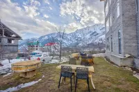 La Aero Resort Home in Snow Mountains