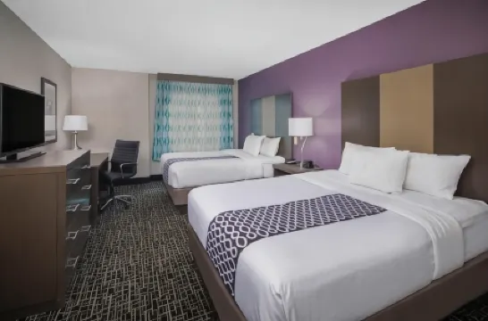 La Quinta Inn & Suites by Wyndham Chattanooga - East Ridge