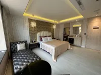 Song Xia Motel