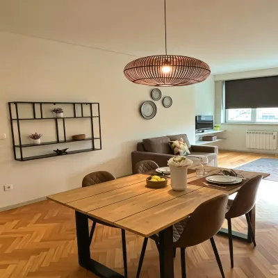 Bnapartments Trindade Отели рядом с достопримечательностью «Станция метро Trindade»