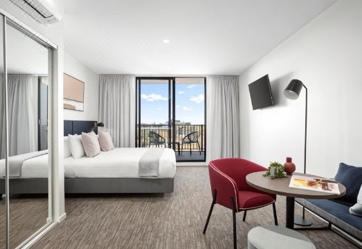 퀘스트 프레스턴