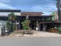 Pirates Terrace Hotel in zona Wat Pa Yang