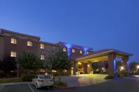 Holiday Inn Express & Suites DAVIS - UNIVERSITY AREA by IHG Hotels in Davis