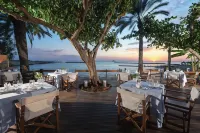 Constantinou Bros Asimina Suites Hotel فنادق في Kouklia