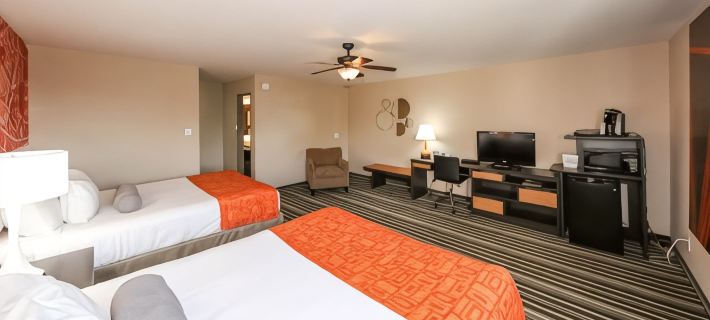 Howard Johnson by Wyndham Winnipeg West Hotels in Winnipeg