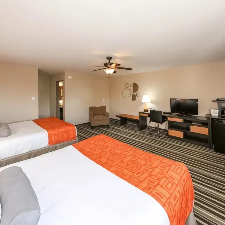Howard Johnson by Wyndham Winnipeg West