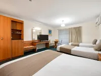 Pegasus Motor Inn and Serviced Apartments Hotels near Clayfield