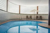 Snö Hotel Formigal - Pools