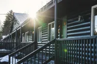 Wolfjaw Lodge Hotels in Jay