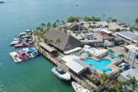 Gilbert's Resort & Marina - Beach