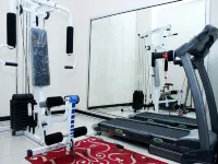 Daima Hotel Padang - gimnasio