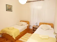 Apartmani Gabric - Lemmikkieläimet sallittu