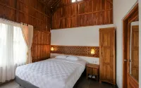 The Gade Village Balkondes Ngargogondo Hotels in Majaksingi