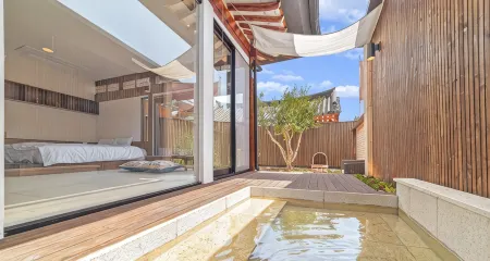 Gyeongju Sosojeong Отели рядом с достопримечательностью «Развалины павильона Пхосокчон»