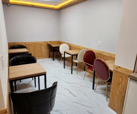 sweet hotel gimcheon Отели в г. Кимчхон