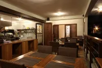 Jiwa Jawa Residence Semarang - Frühstück