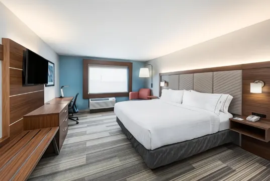 Holiday Inn Express & Suites WEST PLAINS SOUTHWEST by IHG