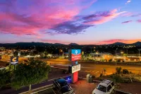 SureStay Plus Hotel by Best Western Silver City - 駐車場