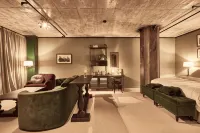 Steam Hotel