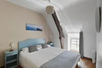 La Metairie du Vauhariot - Cottages de Caractère Vue Mer - Terrasse & Piscine Intérieure Chauffée - parking