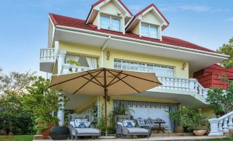 Summerfield Botanical Garden & Exclusive Resort