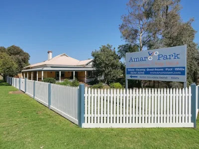 Amaroo Park Hotel di 