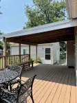 Fortville Fun! 2Bedroom-King and Queen. Stylish Home with Game Garage