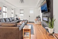 4 Seasons of Fun, Ellicottville house that sleeps 16!