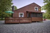 Charming Resort Home. Pet-Friendly!