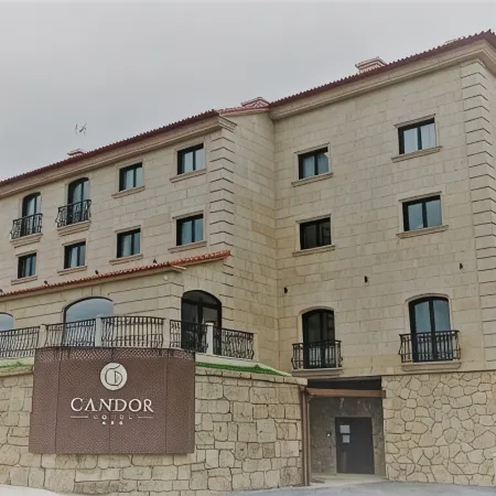 Hotel Candor