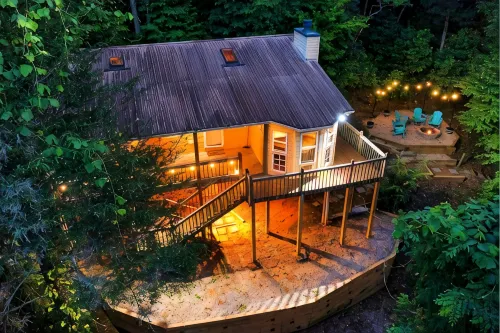 Cozy Cabin Retreat - Hot Tub, Fireplace & Fire Pit - Minutes from Blue Ridge - Alppimaja