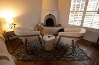 Peaceful Suite in Desert Inn- San Juan Queen Room - Homestays