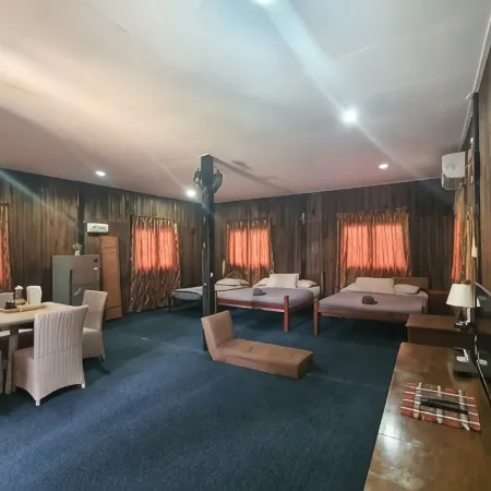 Nks Chalet