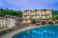 Central Hills Puluong Resort - 游泳池