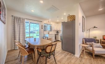 Adventure on Historic Route 66! Brand new renovation!