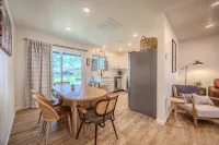 Adventure on Historic Route 66! Brand new renovation!