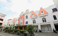 Sabrina Paninsula Hotel Pekanbaru - 2-Star