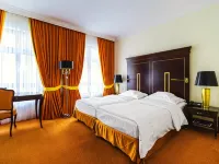 Relais & Châteaux Bülow Palais Hotels near Albertplatz Square
