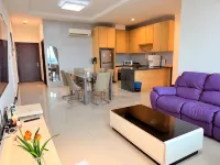 JR Homestays 8 @Boulevard Imperial Suite (8-10pax