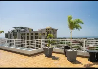 Joy Luxury Estate Kingston โรงแรมใน