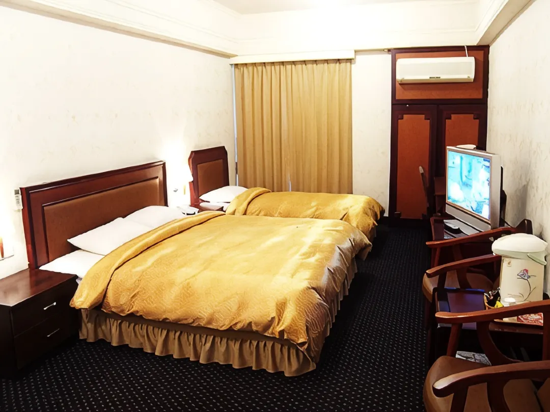 Sin Fu Business Hotel - Taichung City