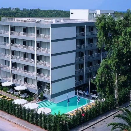 Sea View Cityscape Hotel