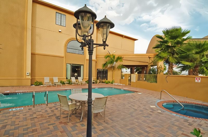 Best Western Casa Villa Suites photo 2